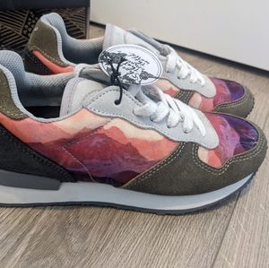 Inkkas Andes sneakers / joggers. Sz 6.